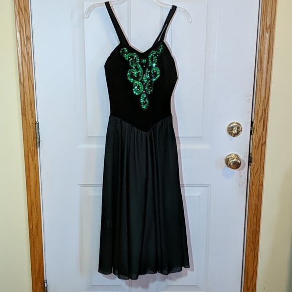 CELTIC//Lyrical////ST Patrick/'s Day DELUXE SHORT Irish dress-nylon sparkle sleeves